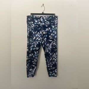 GapFit High Rise 7/8 Leggings - Size Large